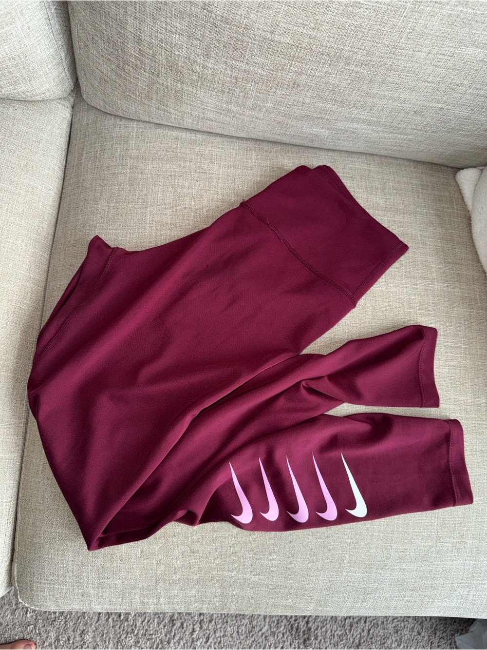 Nike burgundy dri fit high waisted leggings